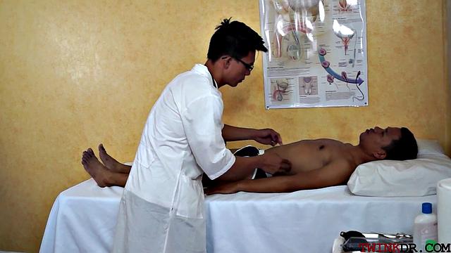 Asian patient analdrilled by doc