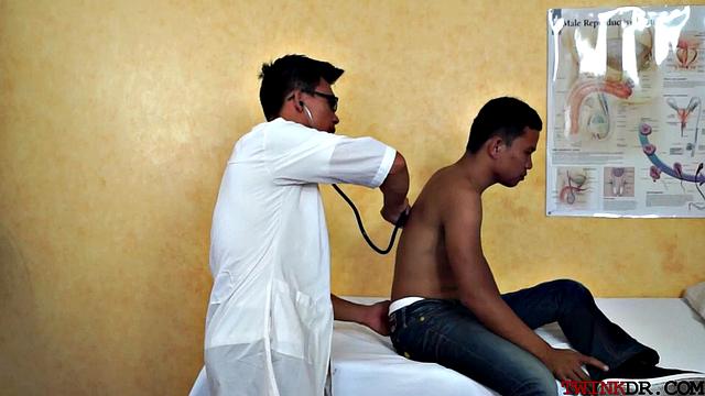 Asian patient analdrilled by doc