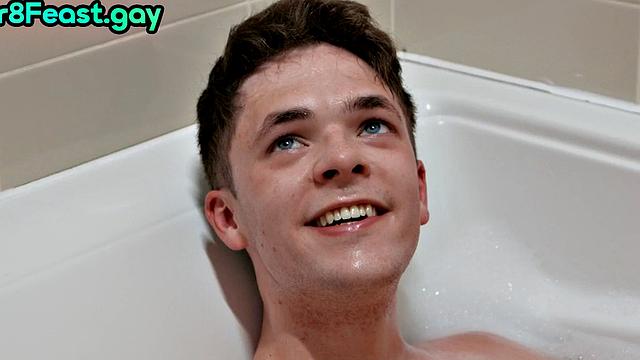 заядлый шурин жестко трахается в душе без резинки