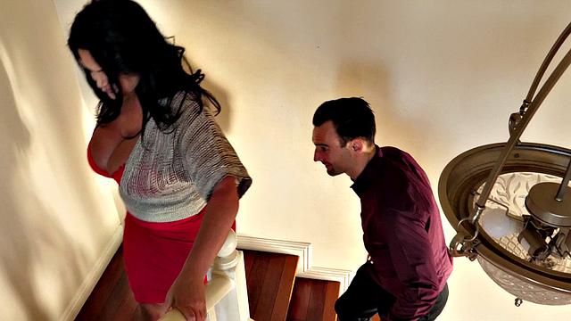 Kailani Seals the Deal