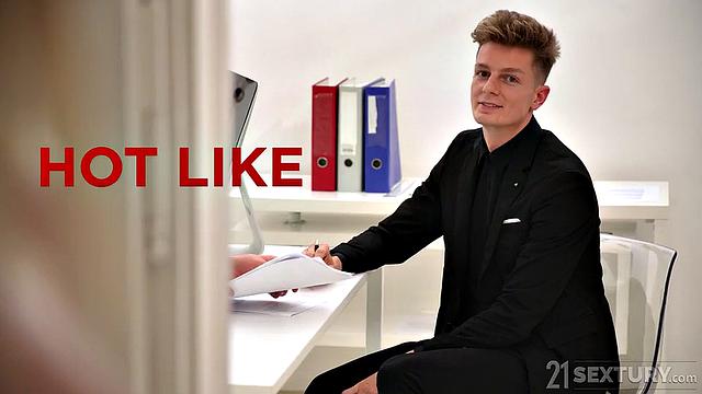 Hot Like Coffee, Scene #01