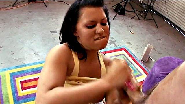 Eva Angelina Handjob Fetish