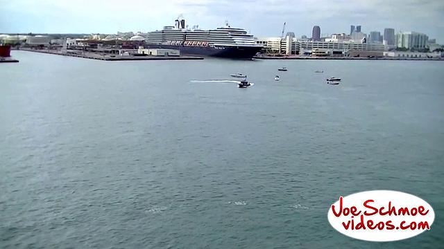 brian gets a sea breeze blowjob that makes waves and jokes he should bring sunscreen next time