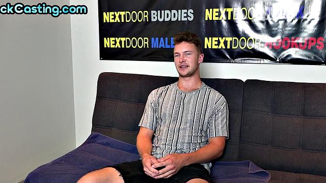 Solo handsome stud jerks till cumshot on casting