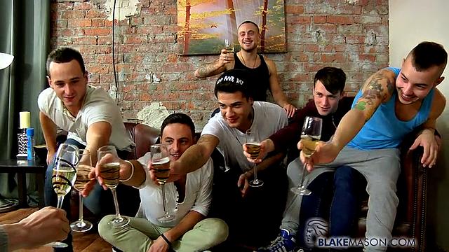 1000-й эпизод Блэкстона - Люк, Райли, Брэдли, Микки, Дилан и Дэмиан