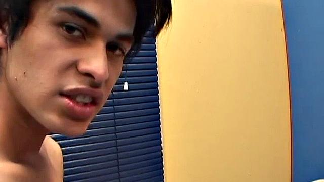 We find Latin twinks Alfredo and Saul on the bed kissing and stripping. As the clothes come off, the boys go for eachother's big uncut cock.