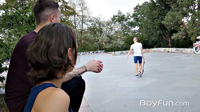 Jake Olsen - Alec Loob