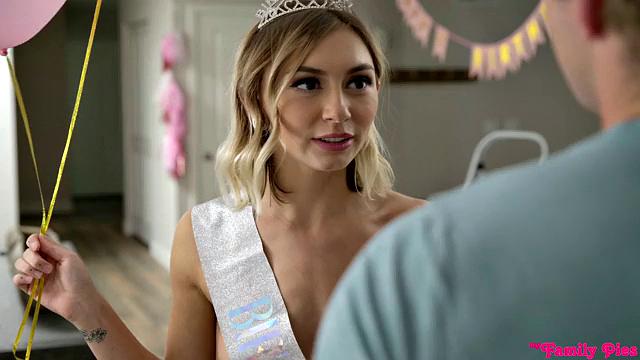 February Flavor Of The Month Chloe Temple - S2:E7