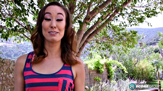 Cock-pleasing Christy