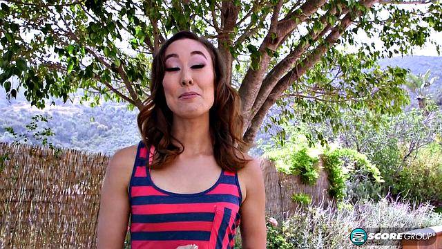 Cock-pleasing Christy