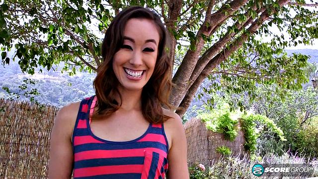 Cock-pleasing Christy