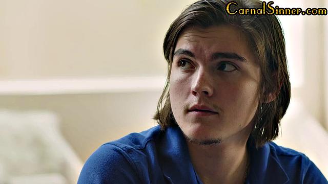 Cockhungry babes pounded in 3some