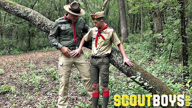 SCOUT MAXWELL - The Hike