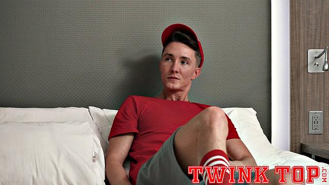 PETER POUNDER - New Recruit