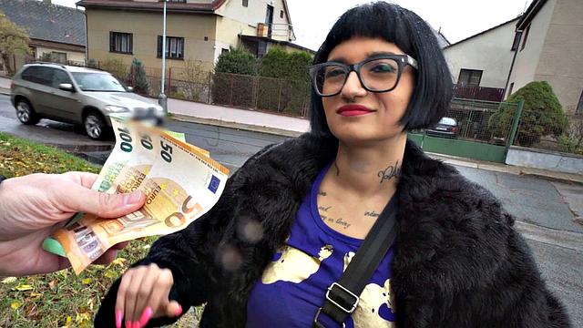 Nerdy babe doggystyled for cash