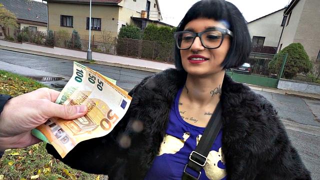 Nerdy babe doggystyled for cash