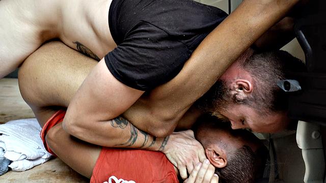 Vulnerable Guys - Blue Cole