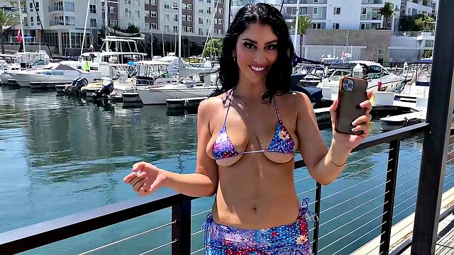 Queenie has perfect aim