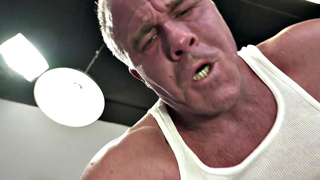 Rimmed gaydaddy assfisted by stud with hands