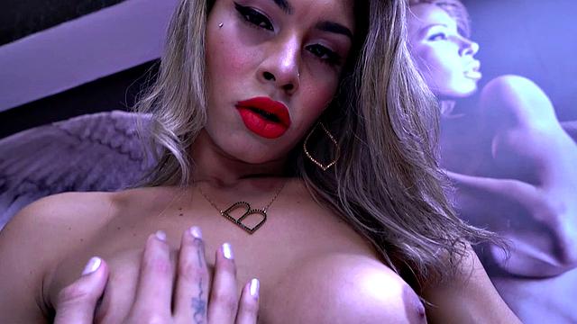 Bianca Mierelles - All About Bianca