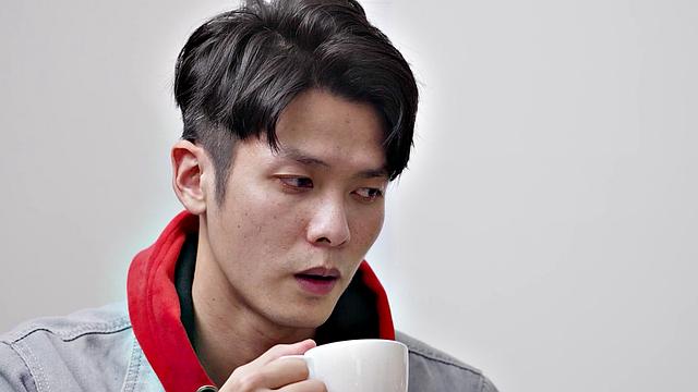 Yuli waits for the party to end to seduce and suck his cock