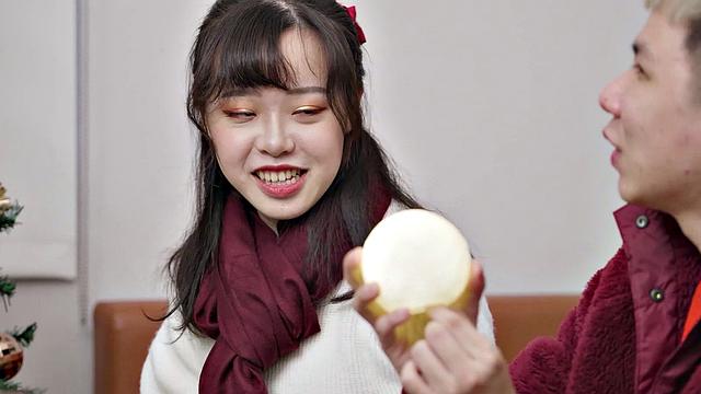 Yuli waits for the party to end to seduce and suck his cock