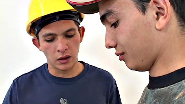 дейвис и уолтер бросают стройку и трахаются по-взрослому