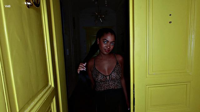 Sofi Vega: Sex on New Year