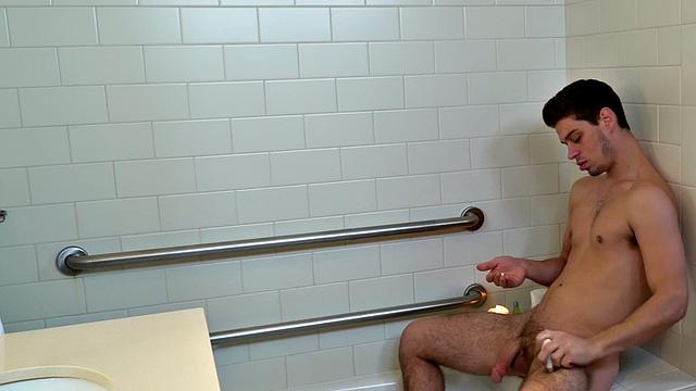 Bisexual busty babe sucks and gets in 3some