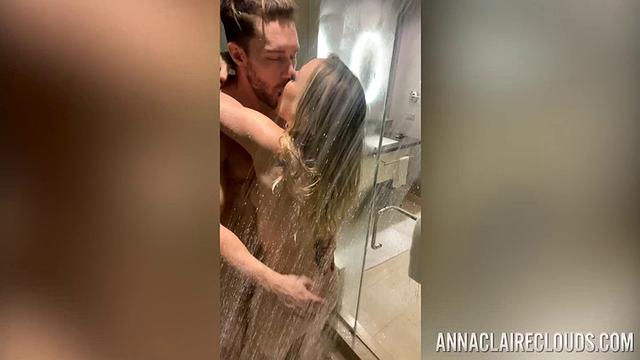Anna Claire Clouds and Sam Shock Shower Sex