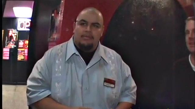 Daisy Dukes sucking on dick at hotel