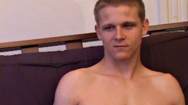 Amateur Lucas Jerking