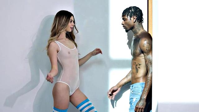 Anal Loving PAWG Hardcore Railed - Jill Taylor - HardX