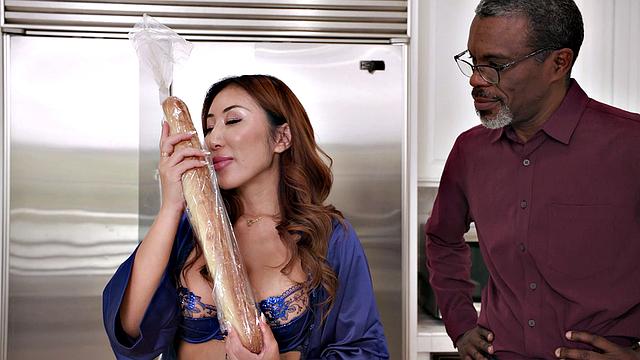 Asian Hottie Analised By BBC Owner - Nicole Doshi - Dogfart