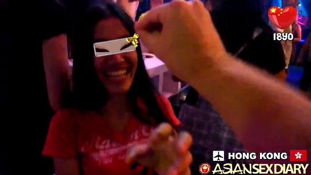 азиатка трахается за деньги в гонконге