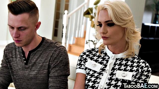 Busty cougar and babe sharing dick