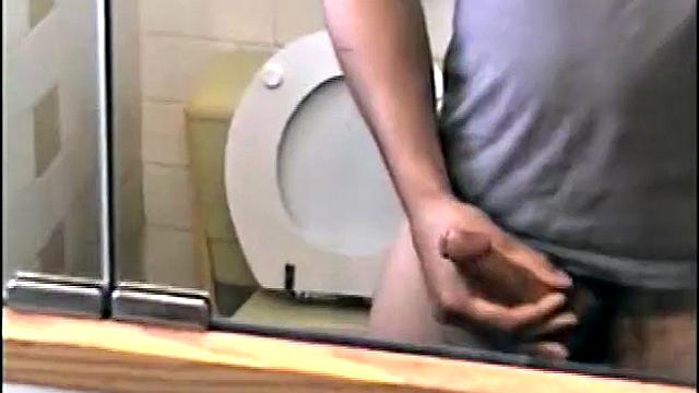 Sucking off Straight Zack