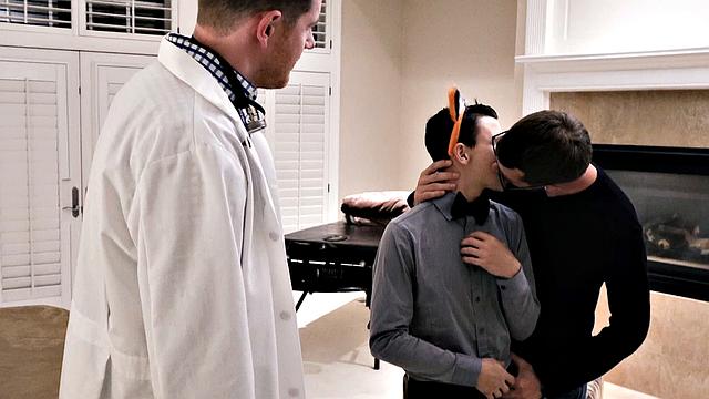 Daddy's Little Boy Chapter 5: Halloween Bonus