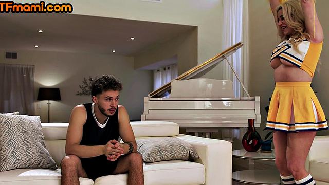 DTF bigass stepmom banged in doggystyle by stepson