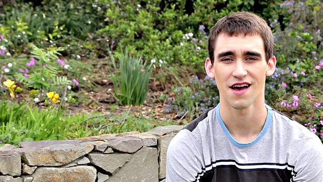 Smooth amateur softly jerks his shaft on the bench