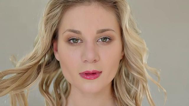 Blonde hottie in high heels and skirt gets naughty in the indoors