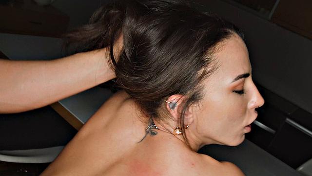 Horny Spanih pornstar Medusa seduces Jason Carrera in a fantastic 4k kitchen - love XXX! 