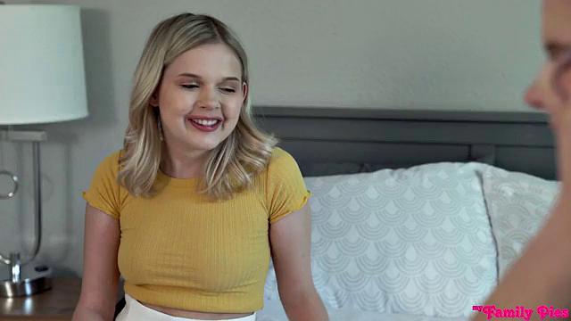 Back To School Sex Tips From Step Sister - S18:E2