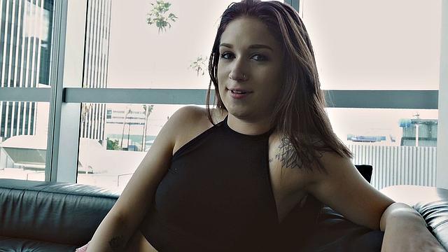 Just Can't Resist My Sweet Stepsis