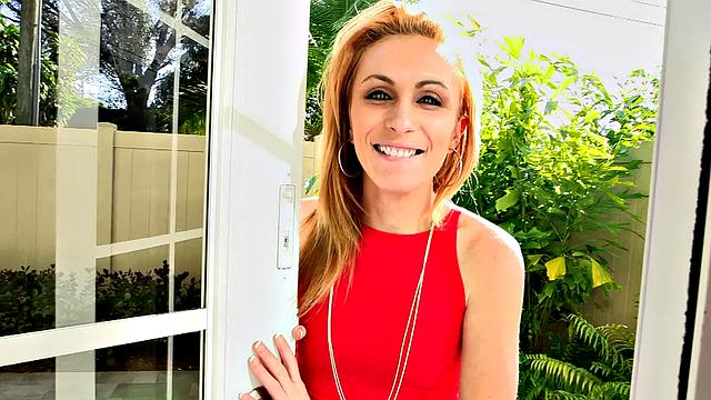 Hollie's bald pussy gets a good licking and fucking in hot doggy action