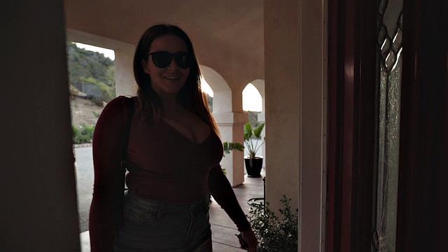 Natasha Nice - Behind the Scenes