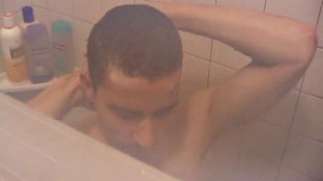 Amateur Shower Jacking