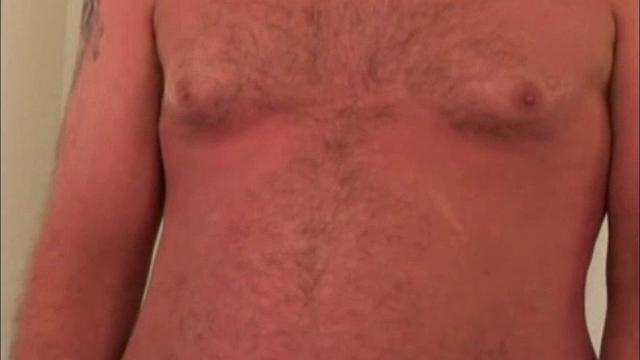 смотри, как стас дрочит после работы и кончает