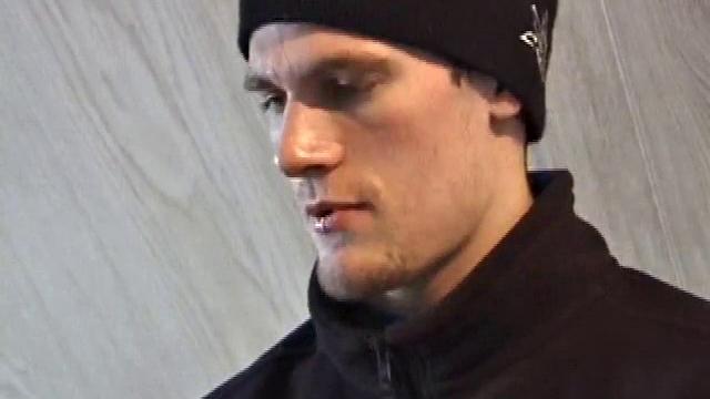Fresh from hanging with some female schoolmates, Jonathan's horny and doesn't waste any time pulling out his dick. He plays a porn video and starts working up a stiff one.