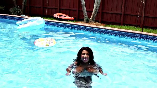 Bikini Sex With Maserati